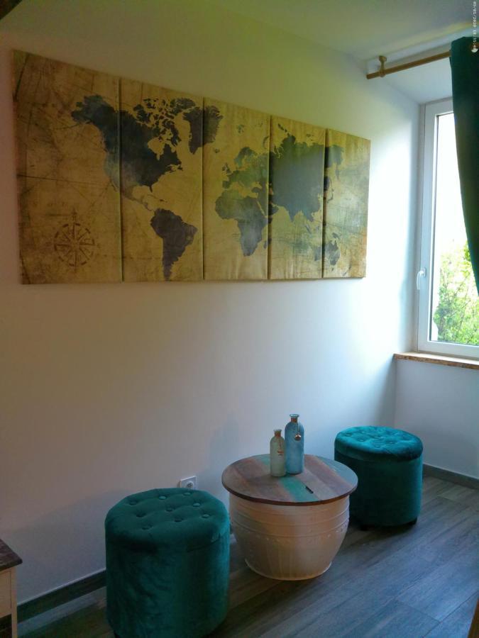 La Synchronicite - Chambres D'Hotes Saint-Sauveur-Villages エクステリア 写真