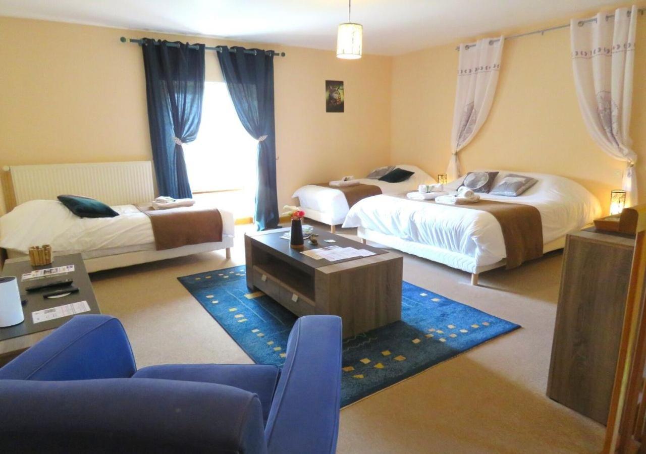 La Synchronicite - Chambres D'Hotes Saint-Sauveur-Villages エクステリア 写真