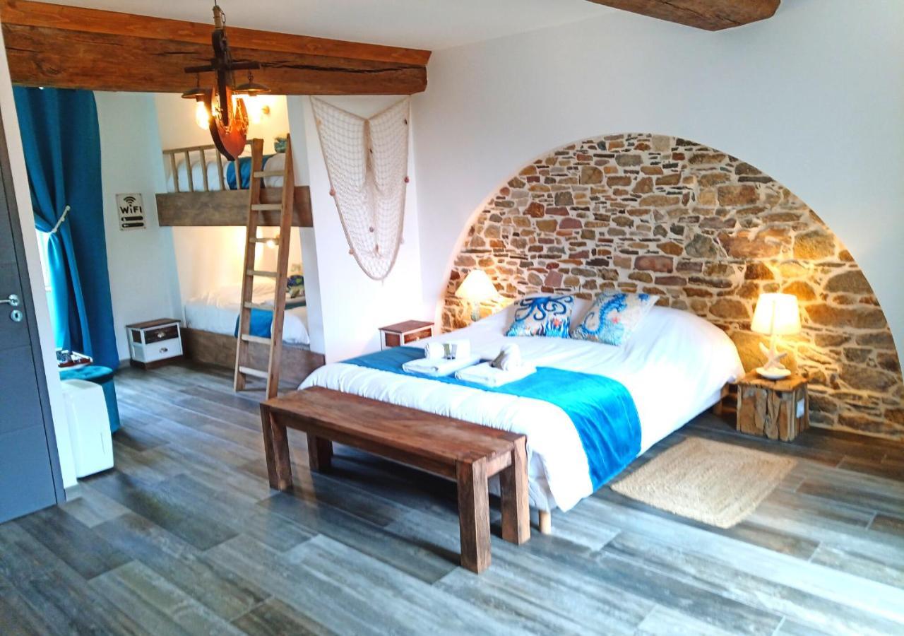 La Synchronicite - Chambres D'Hotes Saint-Sauveur-Villages エクステリア 写真