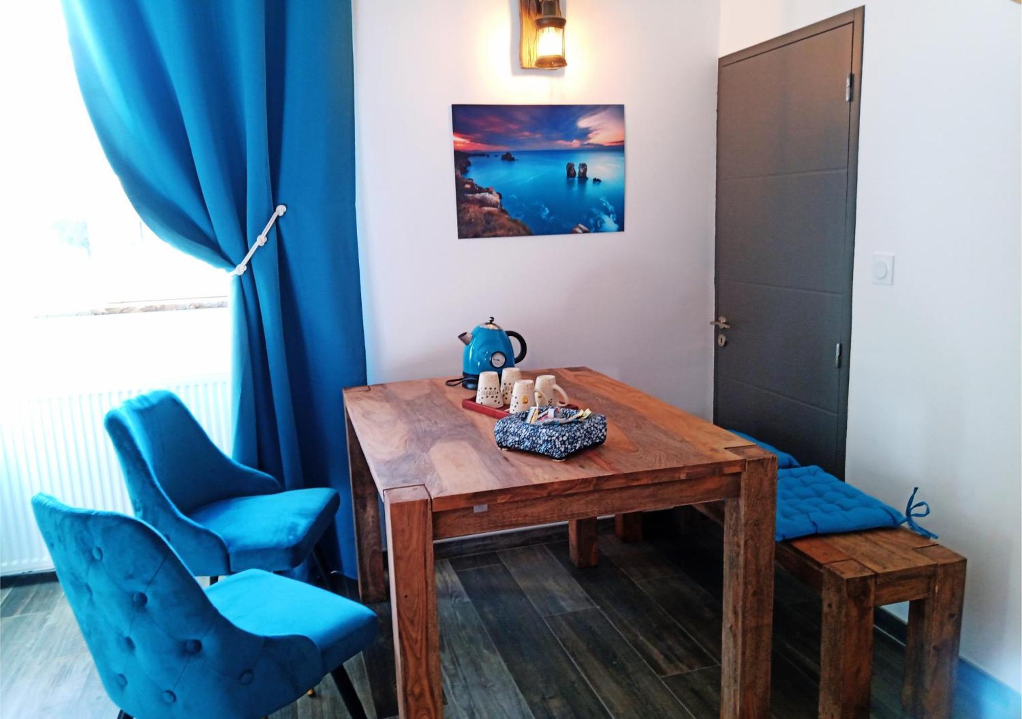La Synchronicite - Chambres D'Hotes Saint-Sauveur-Villages エクステリア 写真